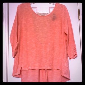 Light coral colored flowy top w/ Crochet Back
